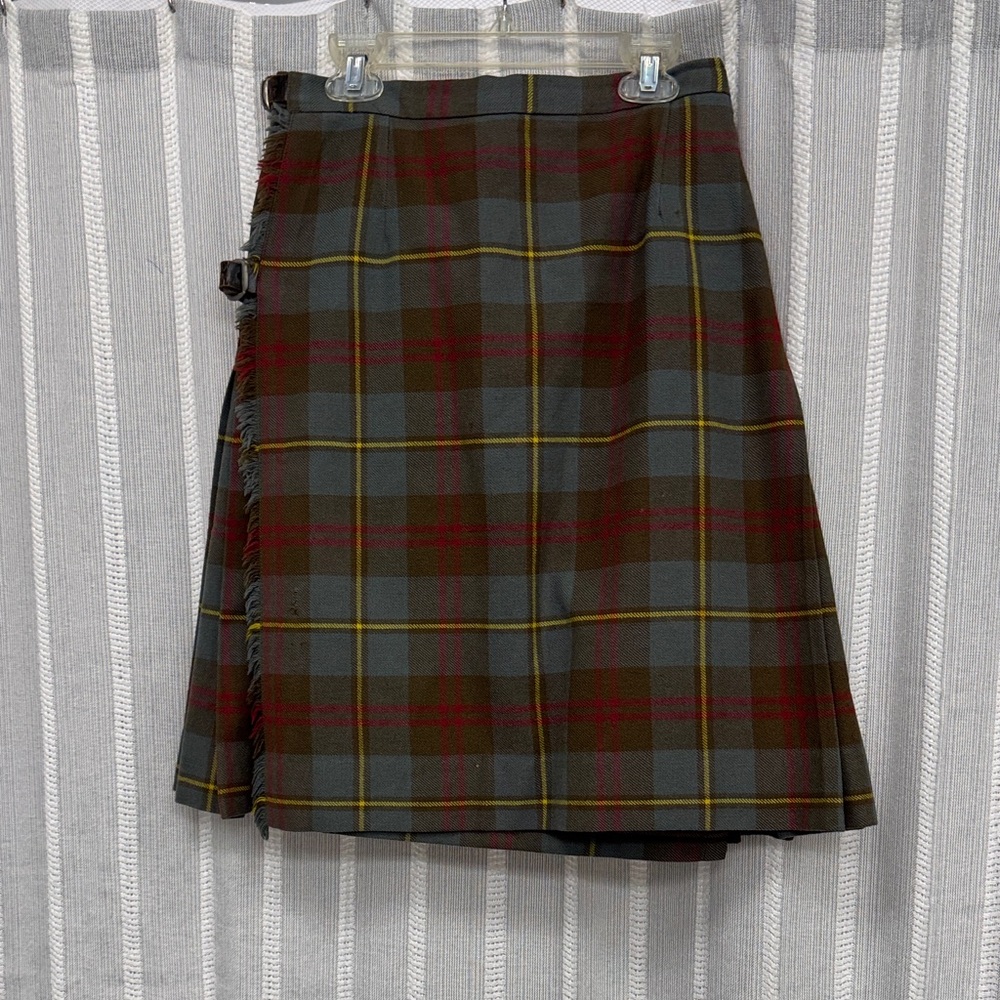 Highland Industries Vintage Plaid Women's Kilt Skirt Pure Wool Woven in Scotland